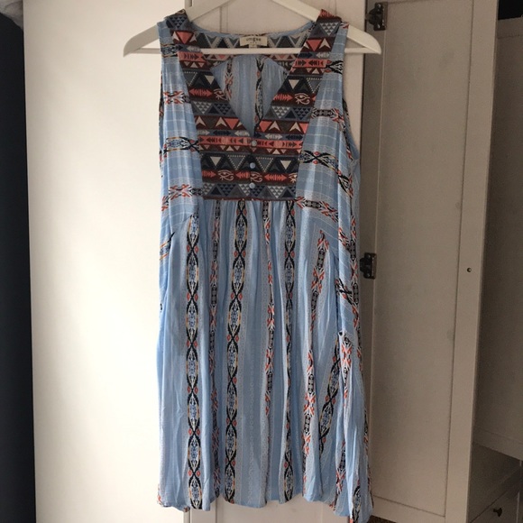 Dress - Picture 1 of 4